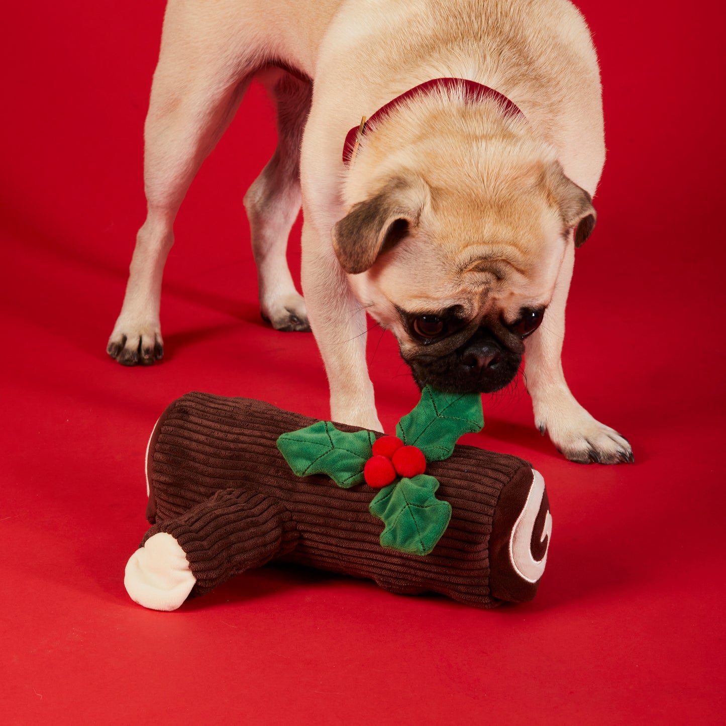 Yule Log Interactive Snuffle Dog Toy