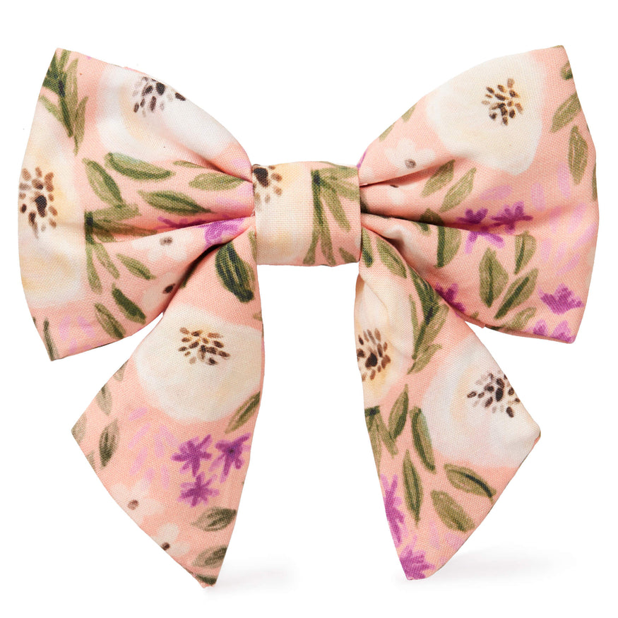 https://www.thefoggydog.com/cdn/shop/products/harper-floral-lady-dog-bow-from-the-foggy-dog-small-328081_875x875.jpg?v=1641423753